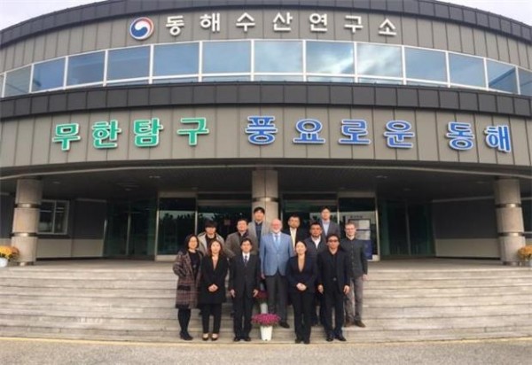 제20차 동북아해양관측시스템 조정위원회에 참석한 전문가들