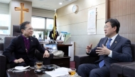 박양우 문체부 장관,  기독교계 코로나19 확산 방지 협조 요청