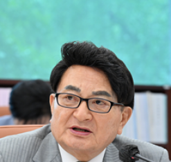 홍국표 시의원,“앵커시설 위주 지원, 현장 체감 못해…붕괴 직전 봉제산업 위한 실질적 대책 시급”