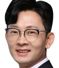 박 충 권  99만원 털린 KT 고객 7명…총 100만원 넘은 피해자도 있다