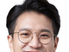 정년퇴직자들의 재취업 카르텔’ 모회사 출신... 정년연장 도구로 전락한 도로공사서비스