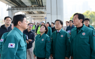 김용호 시의원,‘잠수교 전면 보행화 사업’현장 점검, 침수 대비 안전대책 및 보행 접근성 개선 주문