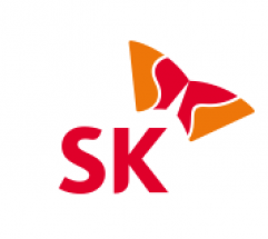 최태원 ‘동거인' 김희영의 티앤씨재단…SK그룹 3세 승계 돌발 변수로