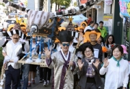 관악구청광장, 곳곳에서 펼쳐진 책읽기 열풍