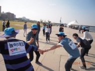 한강사업본부,무더운 주말 뚝섬한강공원에서 날리자