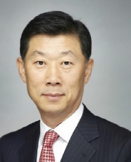 김홍국 하림 회장 “‘병아리 10마리’ 성공신화 주인공”