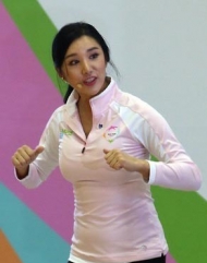 朴대통령과 ‘늘품 체조’ 시연한 정아름, 논란 해명