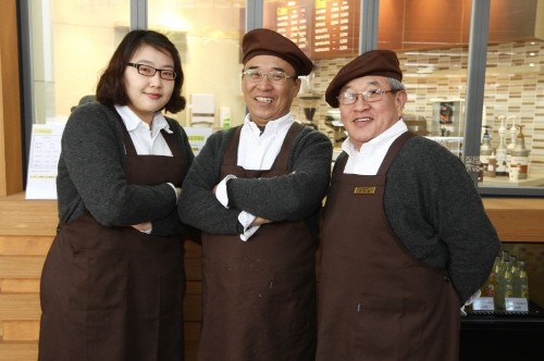 종로구 , 마로니에 공원에 ‘플러스카페 2호점’ 개점