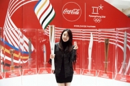 산다라 박, 평창동계올림픽 성화 들고 올림피아 등극