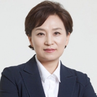 국토부 장관에 김현미 의원 ‘깜짝 발탁’…사상 첫 여성