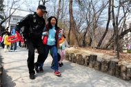 동대문구, 용두근린공원서 ‘느리게 걷기’ 가족축제 개최