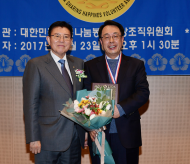 최웅식 시의원, 제4회 대한민국 행복나눔 봉사 대상 수상