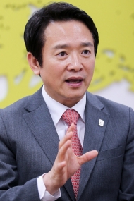 남경필 지사  “미세먼지는 국가적 재난, 대통령이 직접 나서야”