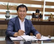 [인터뷰] 관광과 경제 활성화를 위해 노력하는 김진하 양양군수