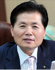 뒷모습이 아름다워야 하는데...  김병원 국회 진출 서두르자 사고 연이어