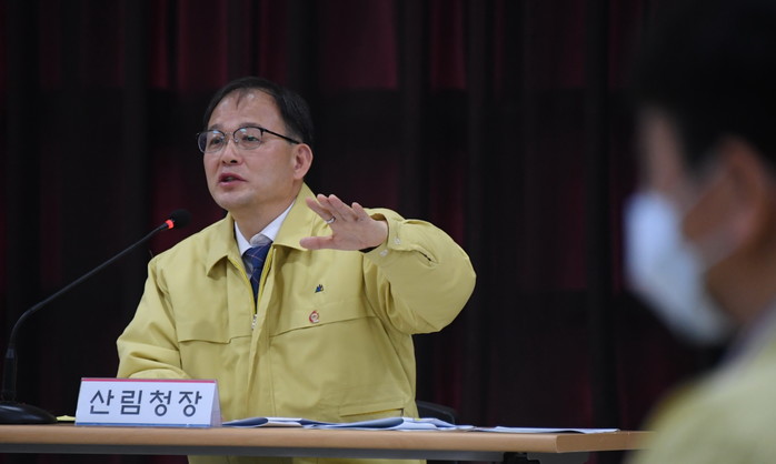 [산림청포토 ] 박종호 산림청장, 코로나19 예방 및 재정 집행 상황 환경점검