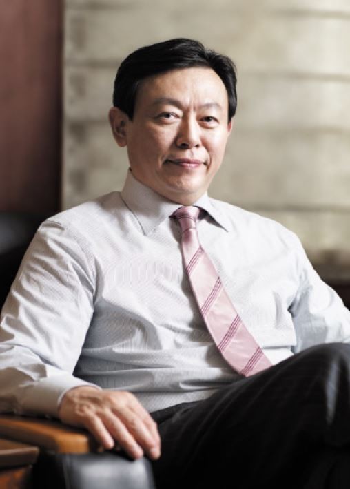 신동빈, 일본 롯데홀딩스 회장 선임…지배구조개선 본격화 전망