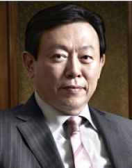 확대되는 급여 반납 대열에 신동빈 동참