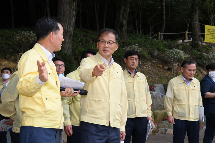 박종호 산림청장, 완도군 산림유역관리사업지 현장 점검