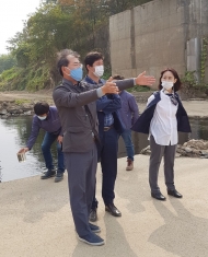 정경윤 한강유역환경청장,신천, 한탄강 방문하여 색도 개선 대책 점검