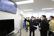 김현수 농식품부 장관, 설 성수기 축산물 가격 및 수급 상황 현장 점