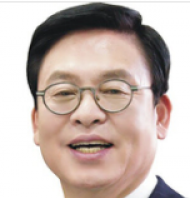 정우택 “휘발유·경유 세금 비중 과해”…세금 20% 감면 법안 발의