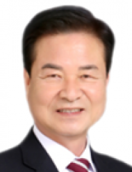 최춘식“ 마스크 전면 자율화... 불합리한 강압적 통제 중단”