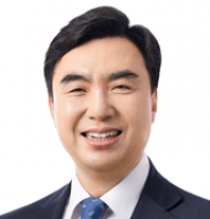 한국석유관리원,폭행 및 스토킹으로 구속 기소... 회사 징계는 감봉 3개월?