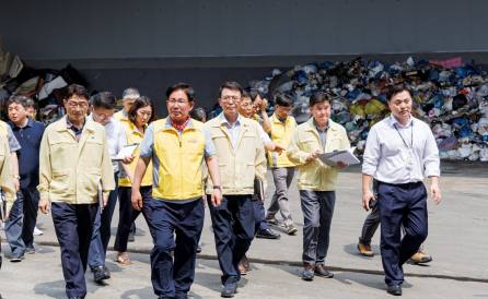 종량제 쓰레기 성상검사 실시... 마포구 폐기물 감량에 총력