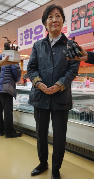 농식품부, 설 이후에도 농식품 물가 안정 노력 ... 농축수산물 할인지원에 약 300억 원 투입 계획