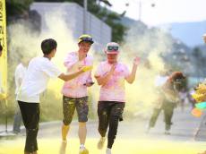 색다른 러닝 페스티벌... 컬러레이스 오는 5월 렛츠런파크 부산경남에서 개최