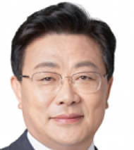 “고속도로 휴게소 중 절반 이상, 교통약자 배려 전기차 충전기 없는”... 한국도로공사