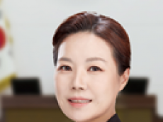 박성연 시의원, “계단 캐노피·베란다 샷시… 생활편의 시설, 더 이상 불법 낙인 안돼”