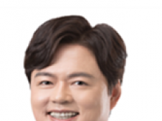 무면허 방조 '(주)더스윙'에 50억 보증한 尹 정부... 김현정 , “인천 킥보드 중태 사고와 무관하지 않아”