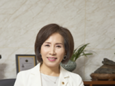 이숙자 시의원, “한강버스 도심형 한강 관광순환 노선 개발 제안”… 반포 한강공원 일대 핵심 거점 될 것, 선착장 도입 시급히 검토해야