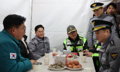 크리스마스에도 빈틈없이… 마포구, 레드로드 안전관리 협력 강화