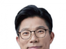 정을호 , 대학생 제안 담아 함께 만든  ‘기숙사비 분할납부’ 개정안 본회의 통과