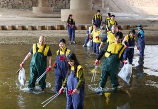 HDC그룹, 창립 50주년···서울 노원구 중랑천 일대 하천정화 캠페인
