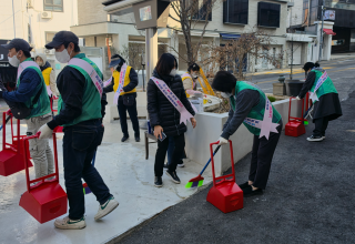 용산구,주요 상권·관광지·청소 취약지역 중심 봄맞이 대청소 실시