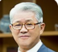 사면 1년도 안 돼…최신원 ‘명예회장 복귀’에 책임경영 역행 논란