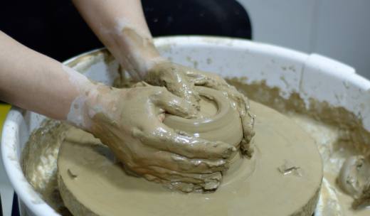 도자기 텀블러 유행 시작? 탈플라스틱 실천으로 이어질까