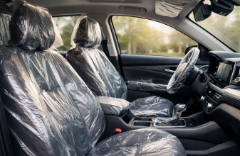 새차 보호 비닐 그대로 두면 독된다.. 즉시 제거 필요