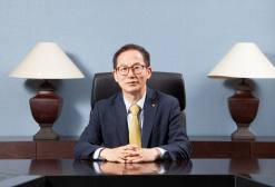최대 실적은 끝이 아니다…양종희 KB금융 회장, 미래 증명할 수 있을까