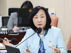 한강버스 셔틀 결국 멈췄다…연 5억5천만원 들이고서야 확인한 ‘수요 부족’