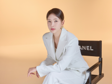 [김형진 문화 기자의 근황 인터뷰] 배우 김사희, 4억 뷰 숏드라마부터 연극 무대까지