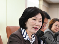 폭염에 뜨거워진 한강…서울 아리수, 깔따구·조류 수질관리 ‘비상’