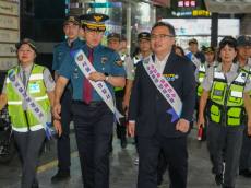 [포토] “추석 앞두고 사각지대 없앤다”…강북구, 민·관·경 야간 합동순찰로 촘촘한 안전망 가동