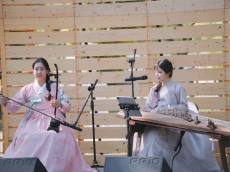 가야금 줄 위에 내려앉은 가을 … 아야금(AYAGEUM), 다산의 뜰에서 노래하다