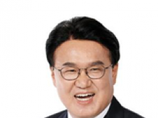 황운하,승객엔 ‘웃돈 뜯기’, 기사엔 ‘그림의 떡’… 택시 호출료 누구 배만 불리나